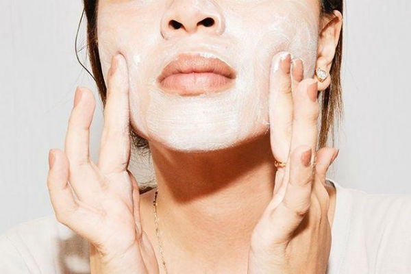 mặt nạ tẩy tế bào chết cho da dầu